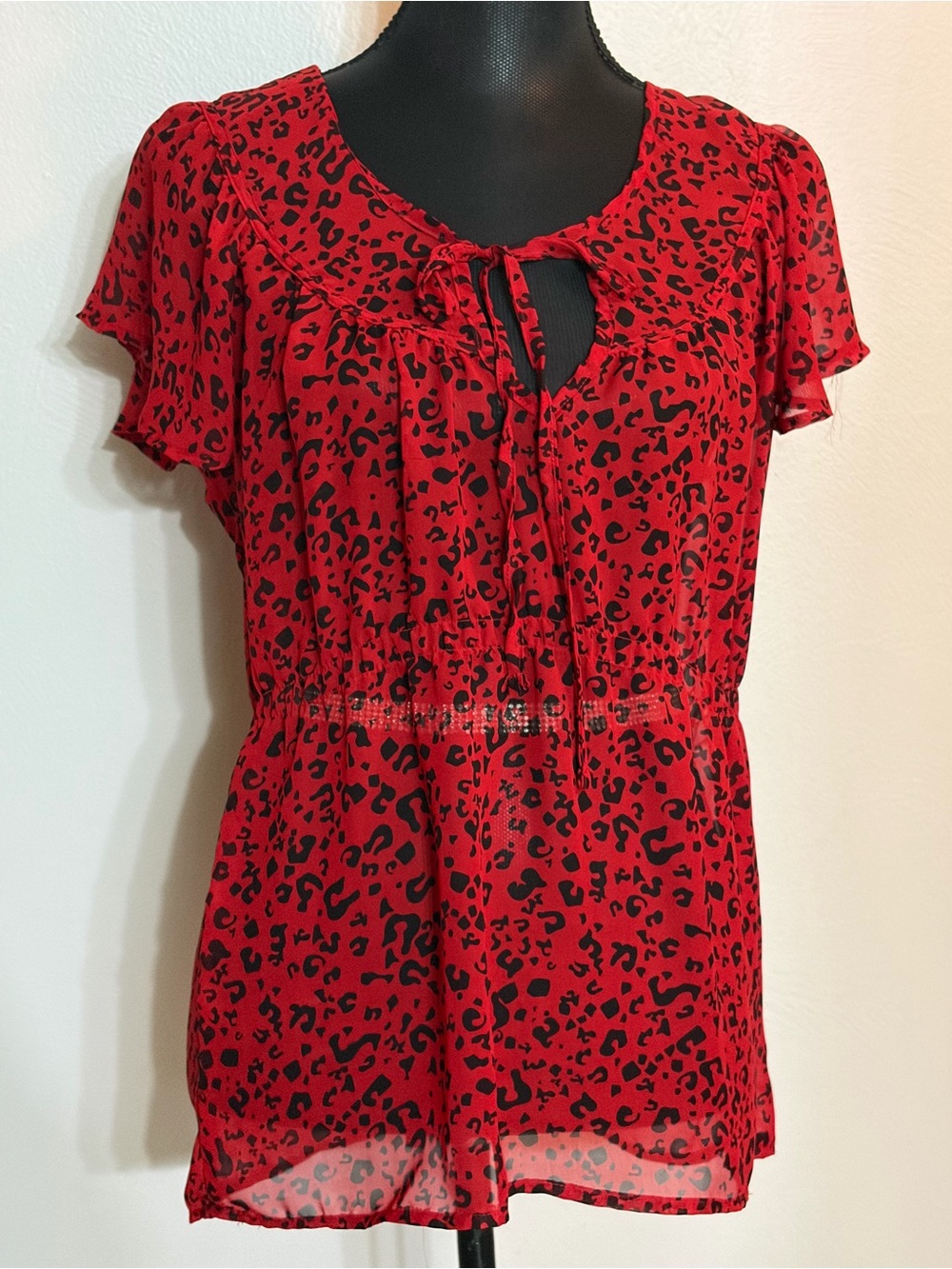 Vintage Red Leopard Print Tie-Neck Women’s Blouse